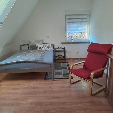 Monteur- und Ferienwohnung im Obergeschoss und Dachgeschoss - Familie Weber Bockendorf Exterior foto