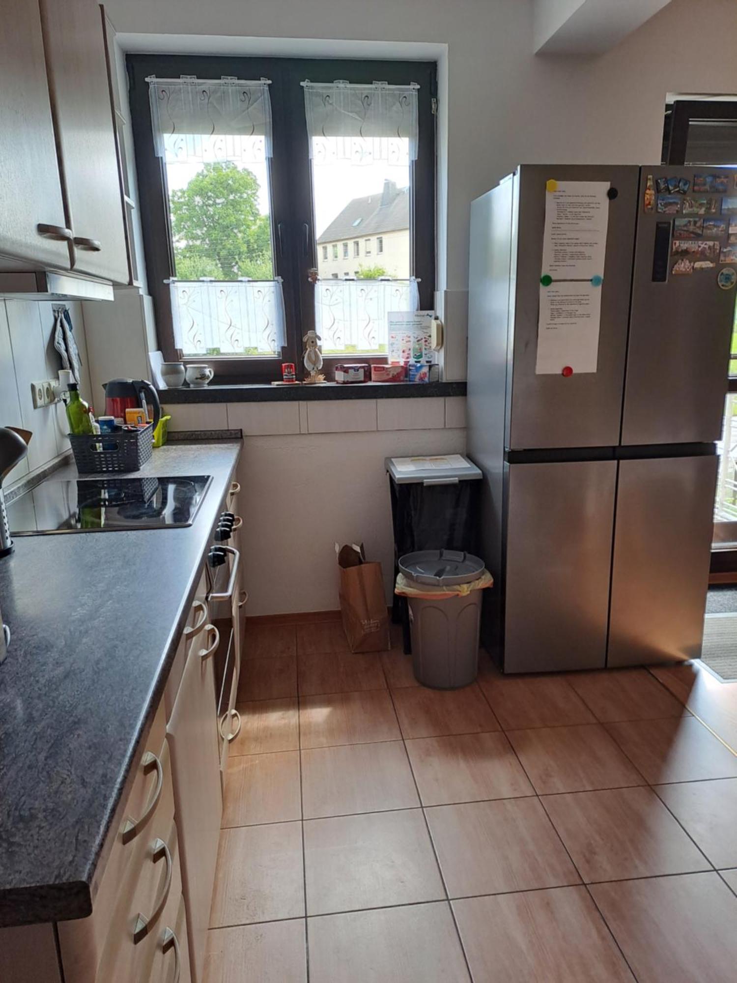 Monteur- und Ferienwohnung im Obergeschoss und Dachgeschoss - Familie Weber Bockendorf Zimmer foto